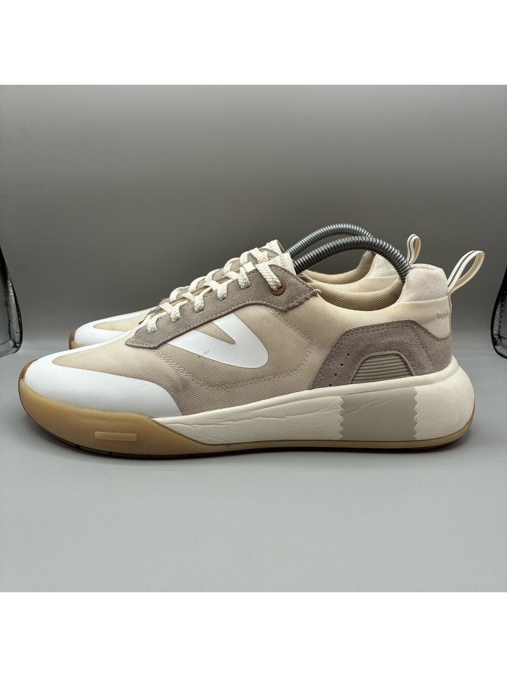 Tretorn Volley Tennis Shoes Women’s 10 M White Taupe Athletic Shoe - Picture 3 of 8